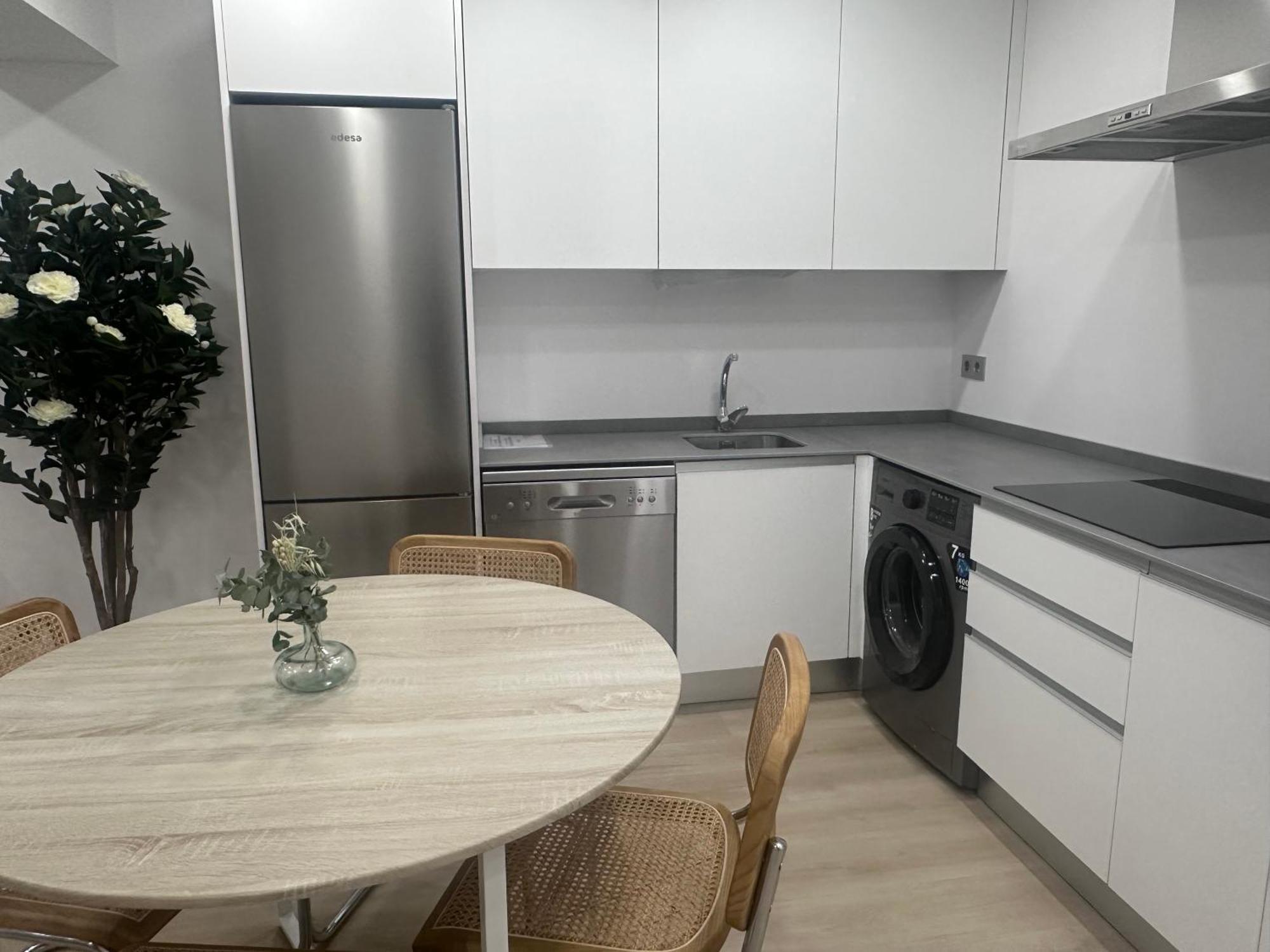 Apartamentos Paseo De La Estacion Salamanca Kültér fotó